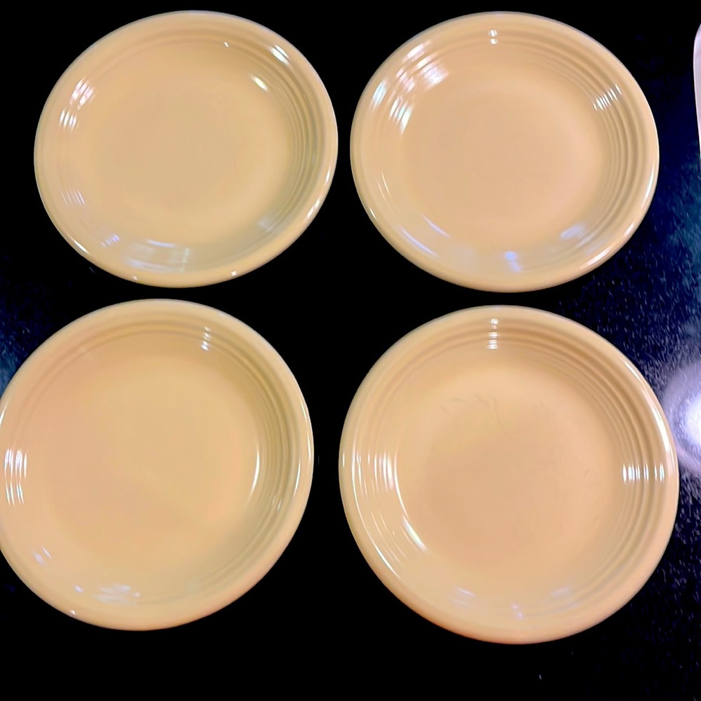 (4)  Main St Yellow by GIBSON DESIGNS Salad / Dessert Plate - 8 in.
